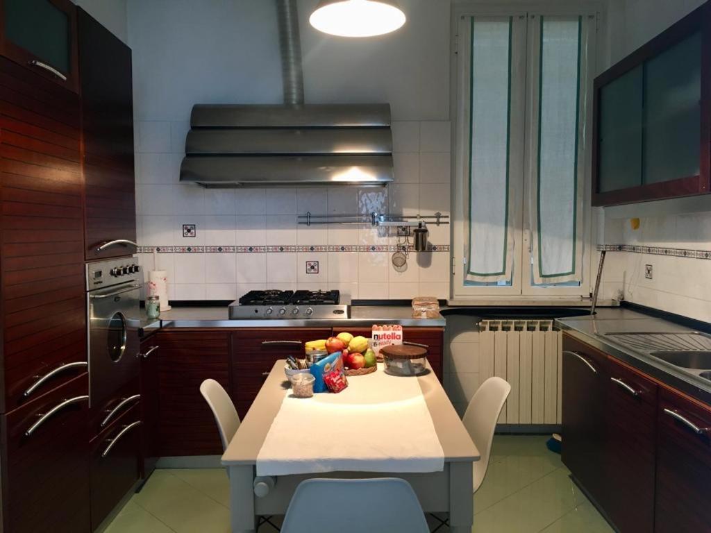 Relax In Darsena - Savona Apartment ภายนอก รูปภาพ