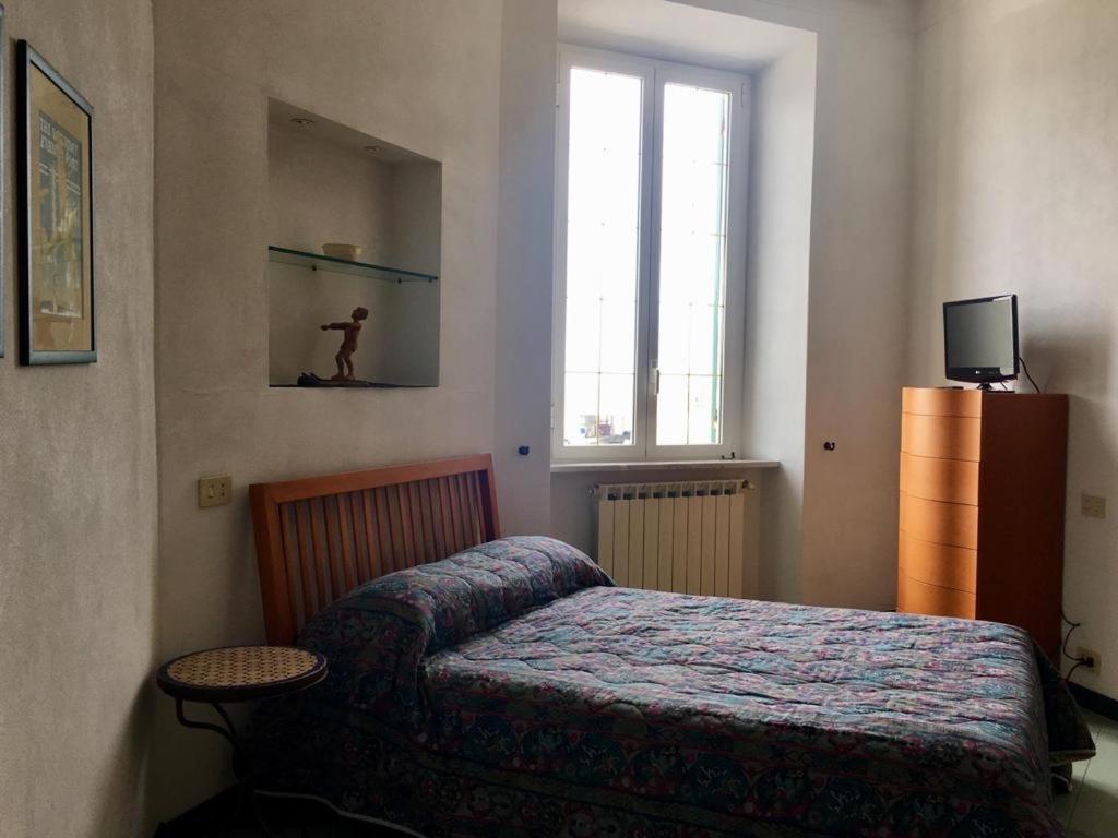 Relax In Darsena - Savona Apartment ภายนอก รูปภาพ