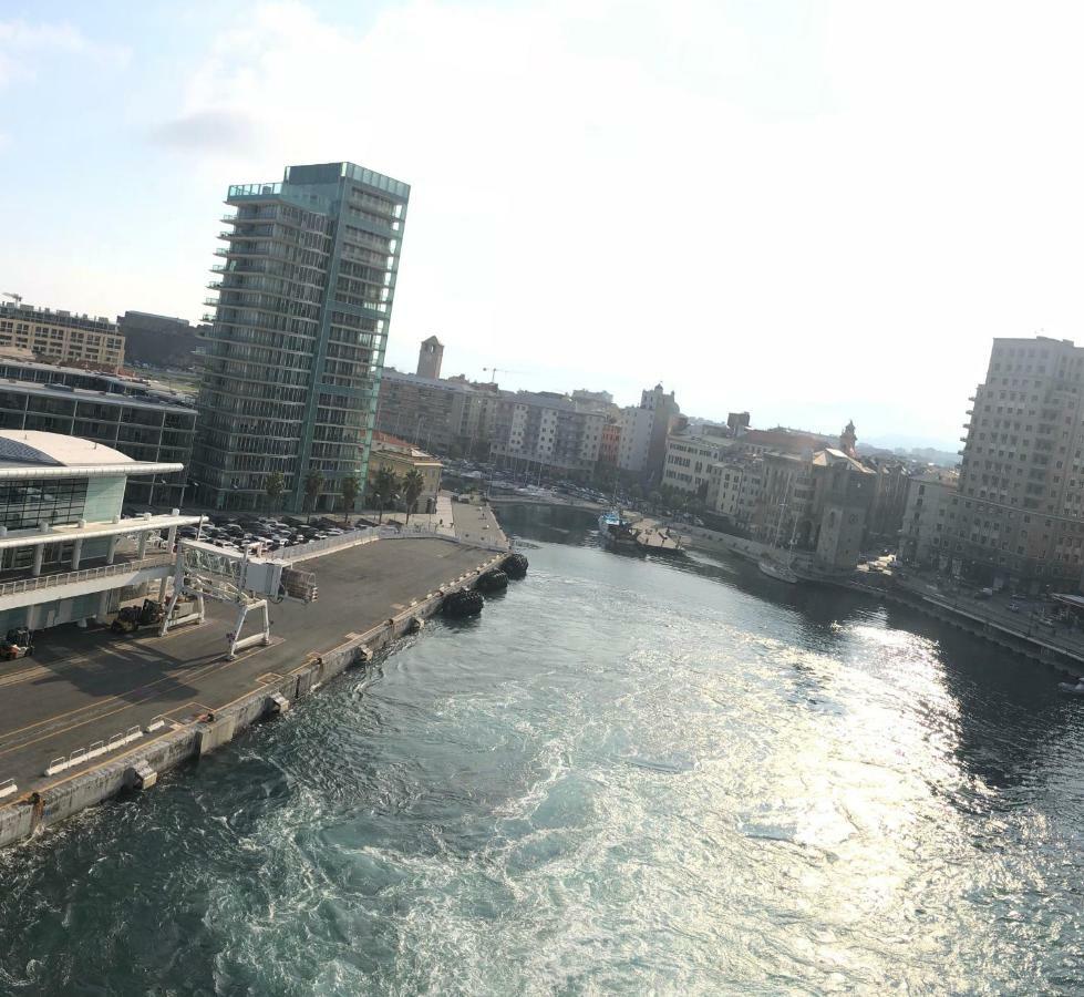 Relax In Darsena - Savona Apartment ภายนอก รูปภาพ
